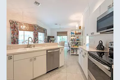179 Palmetto Dunes Cir, Naples, FL 34113 - Photo 5