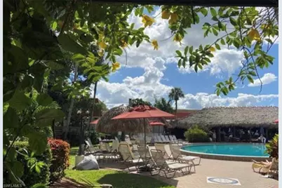 2555 9th St N #149, Naples, FL 34103 - Photo 9