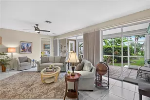5040 Yacht Harbor Cir, Naples, FL 34112 - Photo 9
