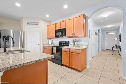 3118 Apple Blossom Dr, Alva, FL 33920 - Photo 5