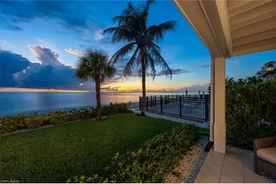 1065 Gulf Shore Blvd N #101, Naples, FL 34102 - Photo 1