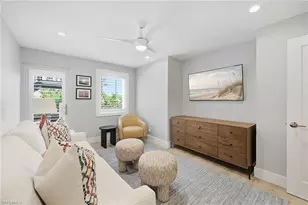 1065 Gulf Shore Blvd N, Naples, FL 34102 - Photo 15
