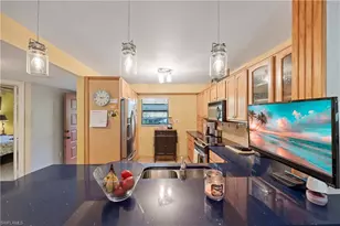 9395 Pennsylvania Ave, Bonita Springs, FL 34135 - Photo 7