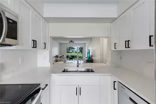 121 Wading Bird Cir, Naples, FL 34110 - Photo 11