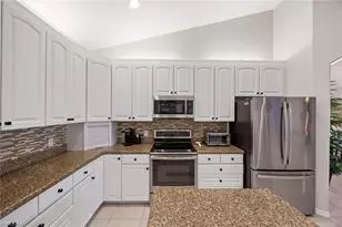8482 Bent Creek Way, Naples, FL 34114 - Photo 17