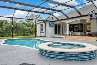 160 Logan Blvd S, Naples, FL 34119 - Photo 25