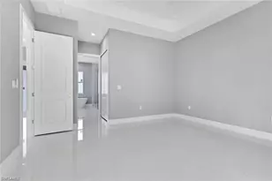 160 Logan Blvd S, Naples, FL 34119 - Photo 39