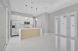 160 Logan Blvd S, Naples, FL 34119 - Photo 33