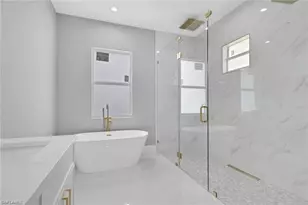 160 Logan Blvd S, Naples, FL 34119 - Photo 37