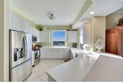 400 Flagship Dr #403, Naples, FL 34108 - Photo 3