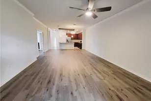 9137 Glenforest Dr, Naples, FL 34120 - Photo 11