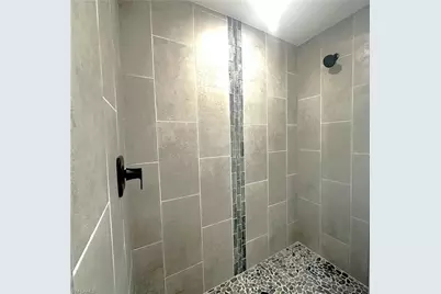 2317 NE 39th St, Cape Coral, FL 33909 - Photo 13