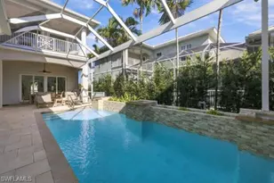 9222 Vanderbilt Dr, Naples, FL 34108 - Photo 41