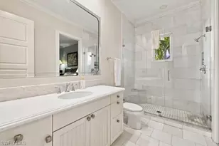 9222 Vanderbilt Dr, Naples, FL 34108 - Photo 31