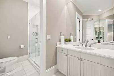 9222 Vanderbilt Dr, Naples, FL 34108 - Photo 35