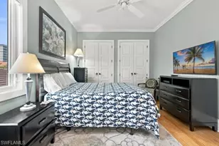 9222 Vanderbilt Dr, Naples, FL 34108 - Photo 29