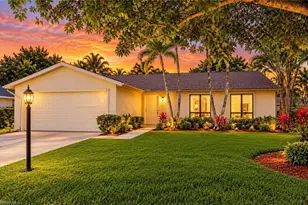 533 Landmark Dr, Naples, FL 34112 - Photo 19