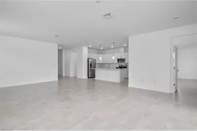 20179 Hartford Blvd, Estero, FL 33928 - Photo 17