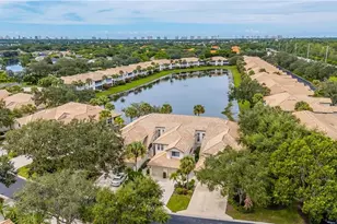 7702 Gardner Dr, Naples, FL 34109 - Photo 3