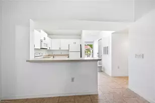 8271 Key Royal Cir, Naples, FL 34119 - Photo 7