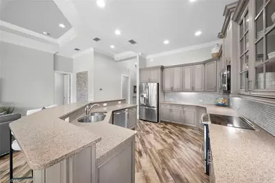 6502 Roma Way, Naples, FL 34113 - Photo 9