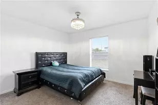 2009 NE 13th Pl, Cape Coral, FL 33909 - Photo 19