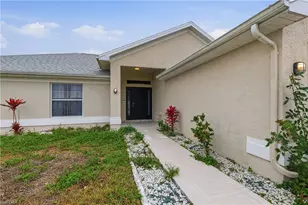 2009 NE 13th Pl, Cape Coral, FL 33909 - Photo 3