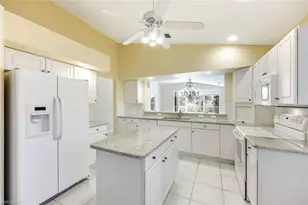 6210 Reserve Cir, Naples, FL 34119 - Photo 7