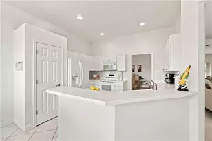 2256 Island Cove Cir, Naples, FL 34109 - Photo 13