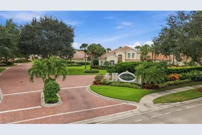 2256 Island Cove Cir, Naples, FL 34109 - Photo 35