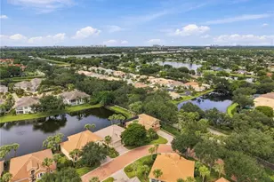 2256 Island Cove Cir, Naples, FL 34109 - Photo 41