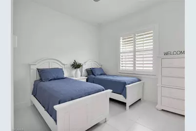 12239 Bonnet Dr, Naples, FL 34120 - Photo 23