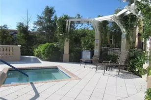 12990 Positano Cir, Naples, FL 34105 - Photo 7