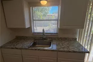 2160 Franklin St, Fort Myers, FL 33901 - Photo 3