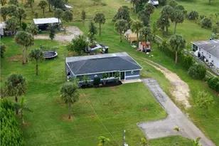 2735 29th Ave NE, Naples, FL 34120 - Photo 35