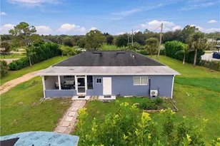 2735 29th Ave NE, Naples, FL 34120 - Photo 9