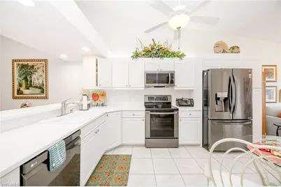 6730 Beach Resort Dr #8, Naples, FL 34114 - Photo 5