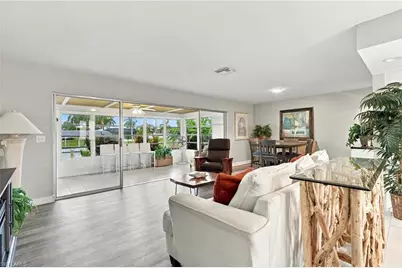 2816 SE 18th Ave, Cape Coral, FL 33904 - Photo 7