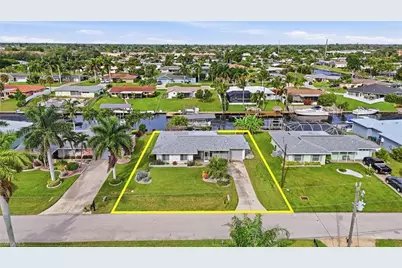 2816 SE 18th Ave, Cape Coral, FL 33904 - Photo 3