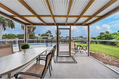 5125 York Ct, Cape Coral, FL 33904 - Photo 23