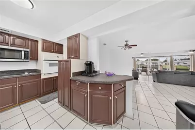 5125 York Ct, Cape Coral, FL 33904 - Photo 33