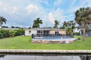 5125 York Ct, Cape Coral, FL 33904 - Photo 11