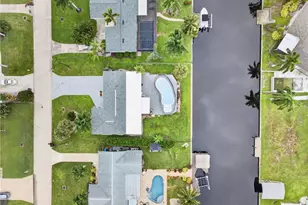 5125 York Ct, Cape Coral, FL 33904 - Photo 3