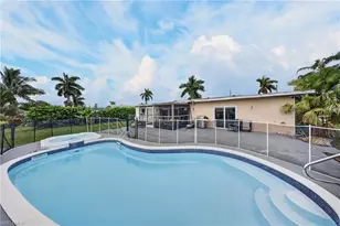5125 York Ct, Cape Coral, FL 33904 - Photo 19