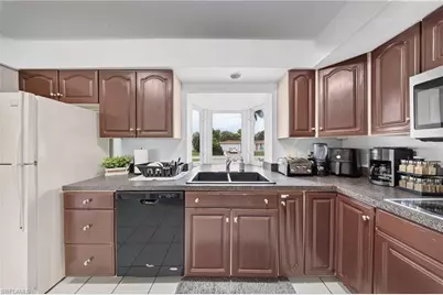 5125 York Ct, Cape Coral, FL 33904 - Photo 31