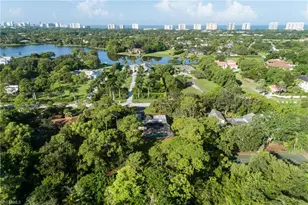 458 Ridge Dr, Naples, FL 34108 - Photo 23