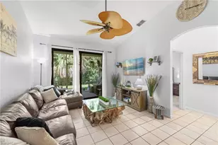7715 Woodbrook Cir, Naples, FL 34104 - Photo 5