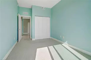 3000 Oasis Grand Blvd, Fort Myers, FL 33916 - Photo 15