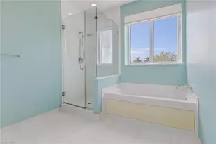 3000 Oasis Grand Blvd, Fort Myers, FL 33916 - Photo 19