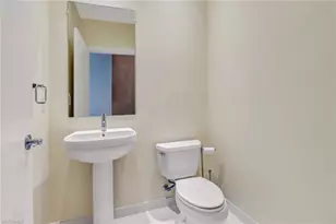 3000 Oasis Grand Blvd, Fort Myers, FL 33916 - Photo 29